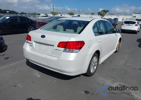 2013 Subaru Legacy 2.5I Premium из США, поврежденный, VIN 4S3BMCG68D3044132